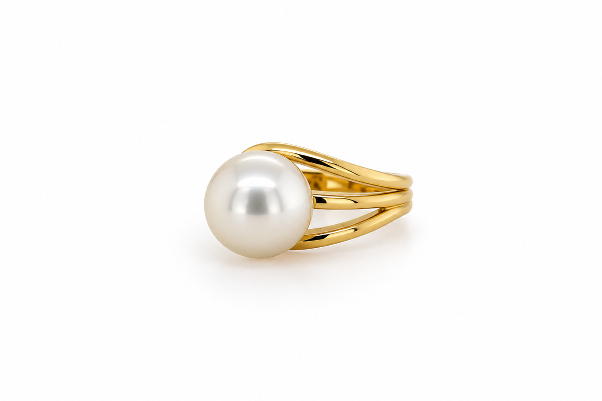 Yellow Gold South Sea Pearl Ring