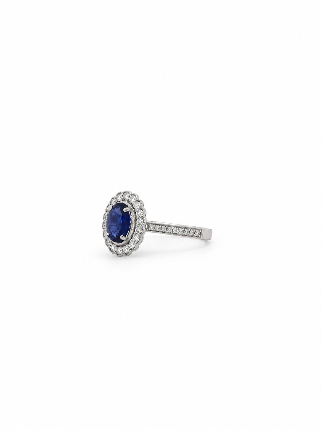 18ct White Gold Ceylon Sapphire & Diamond Cluster Ring