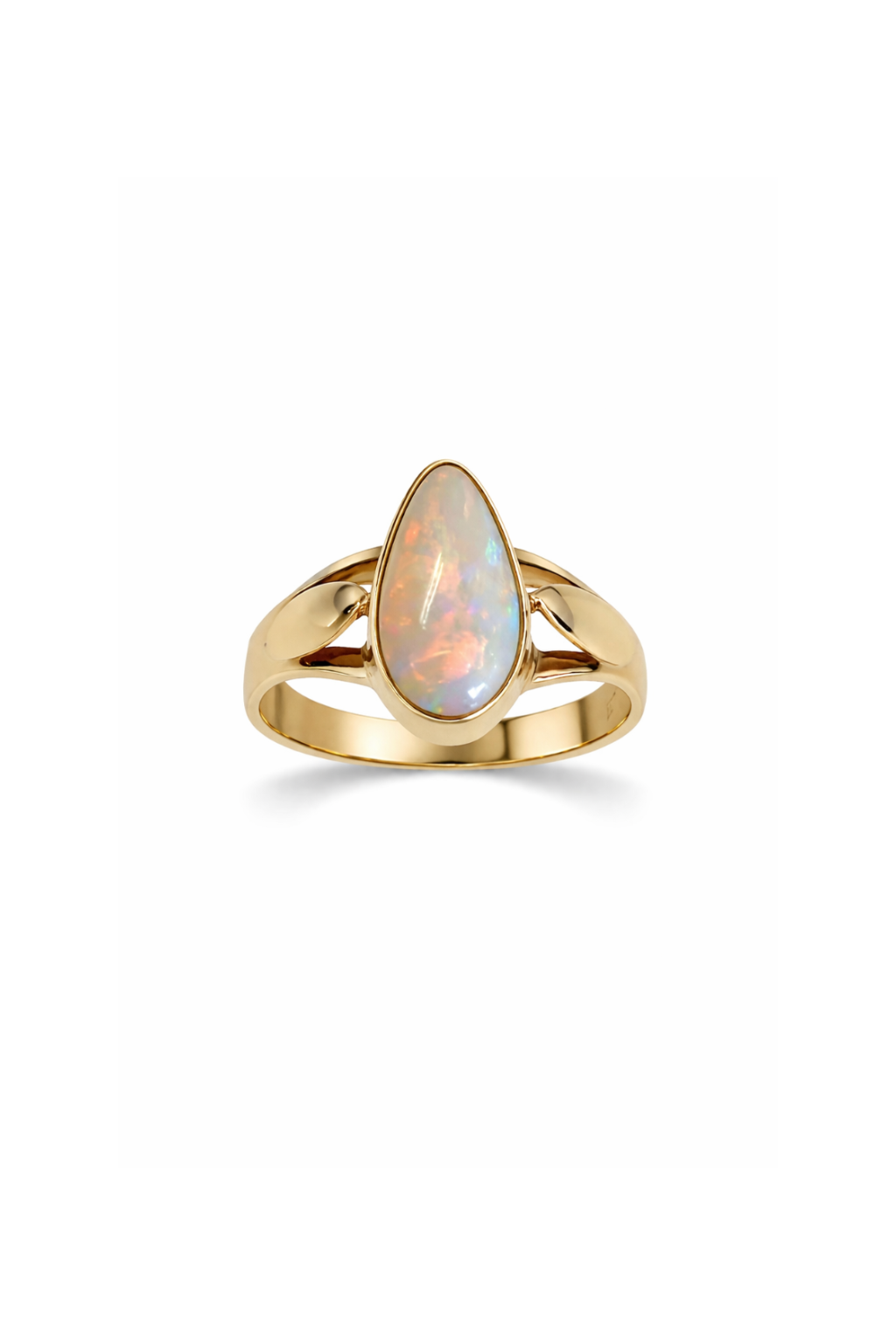 Pre Owned Yellow Gold & Opal Ring