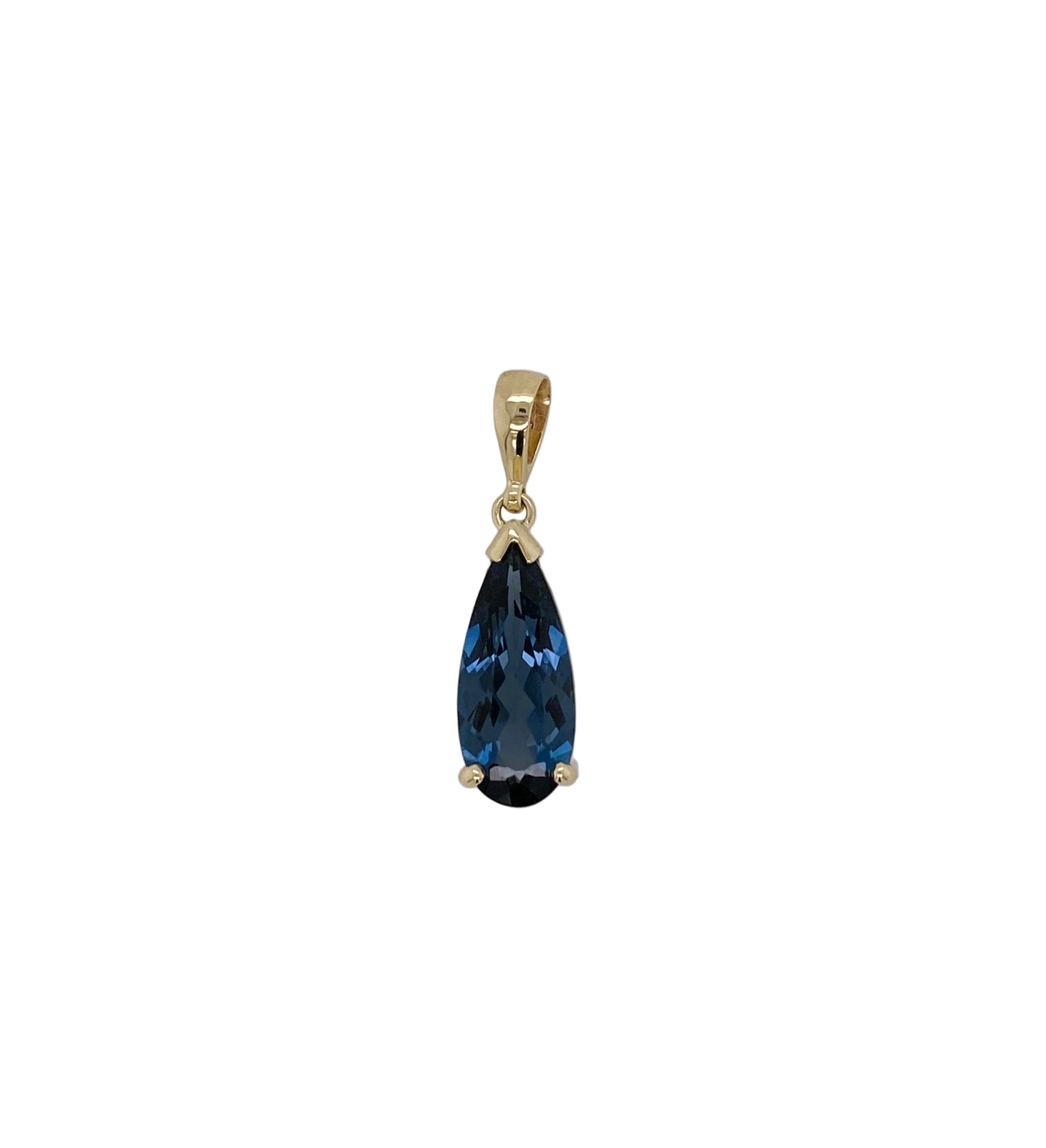 Yellow Gold London Blue Topaz Pendant