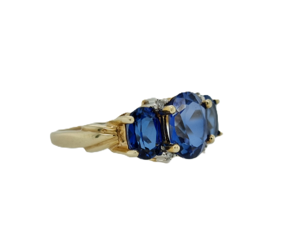 Pre owned sapphire rings discount
